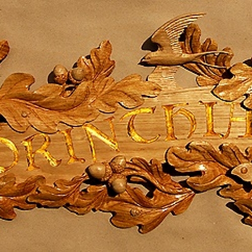 1. Corinthians. 13 Oak, gilded W 29in